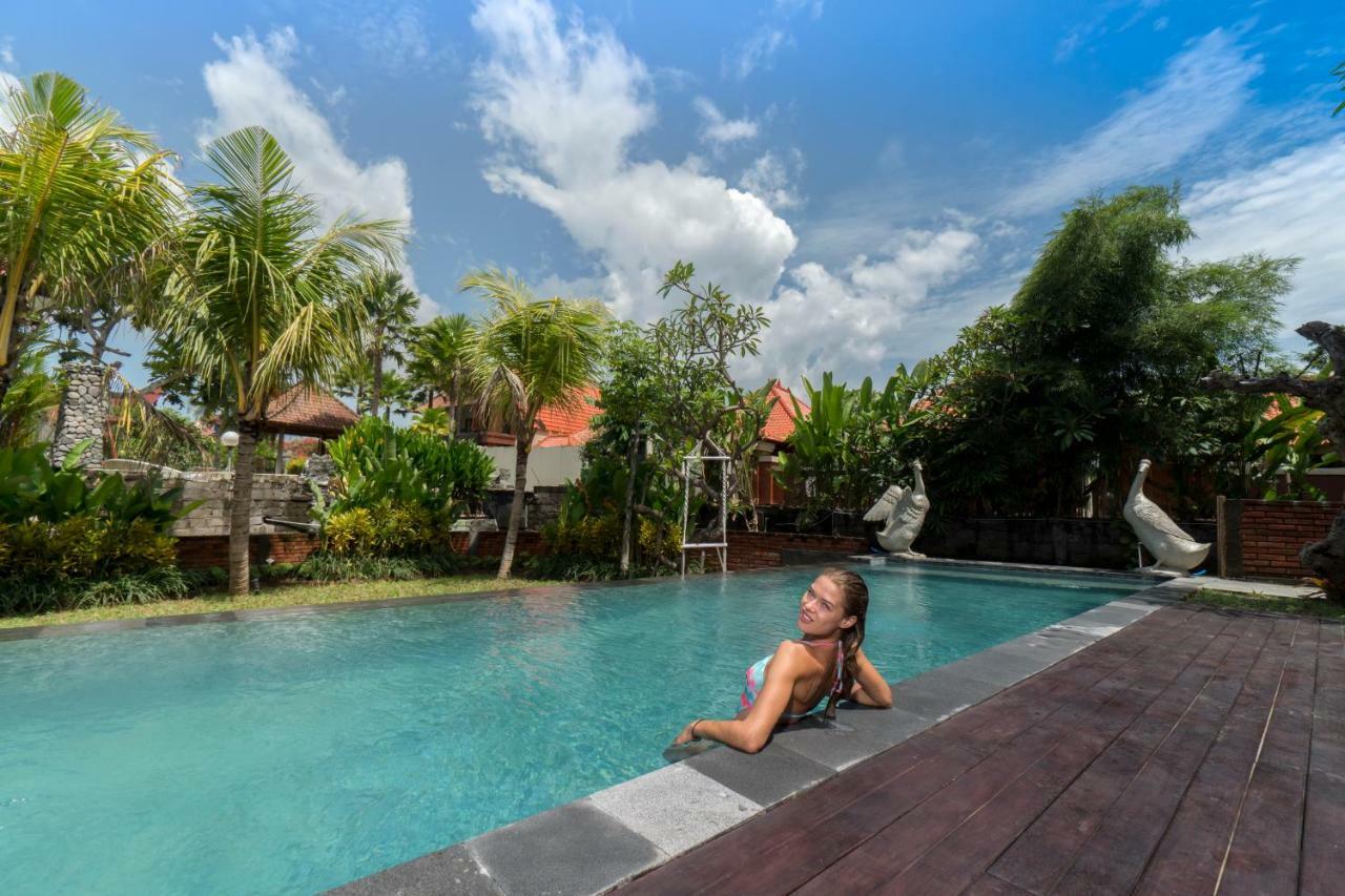 Utamas Keramas Hotel Ngoại thất bức ảnh