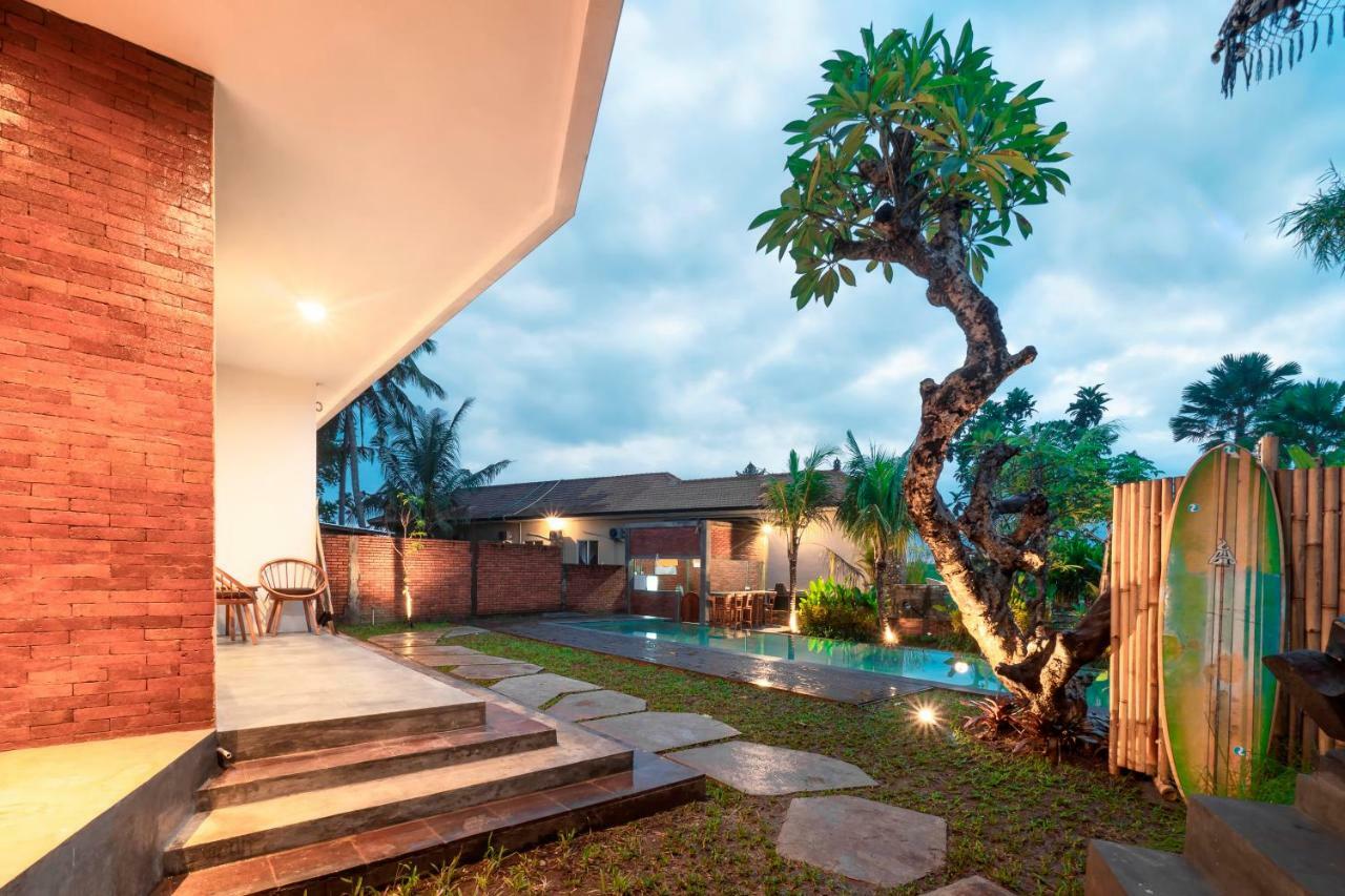 Utamas Keramas Hotel Ngoại thất bức ảnh